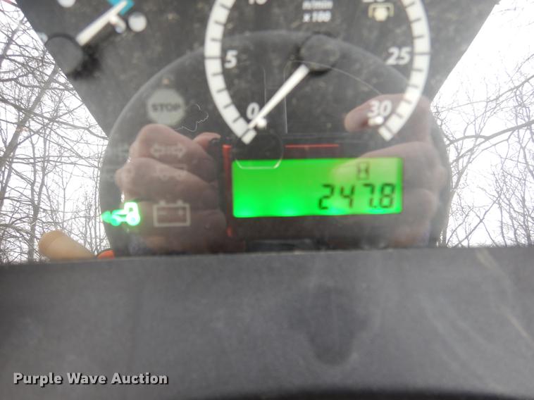 image for item DY9799 2015 John Deere 5075E MFWD tractor