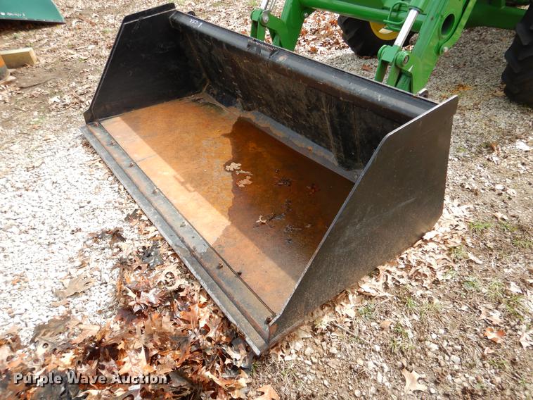 image for item DY9799 2015 John Deere 5075E MFWD tractor