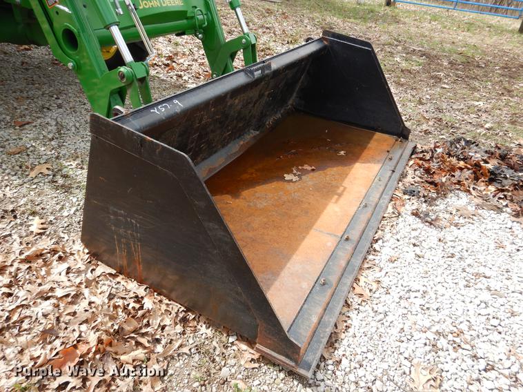 image for item DY9799 2015 John Deere 5075E MFWD tractor