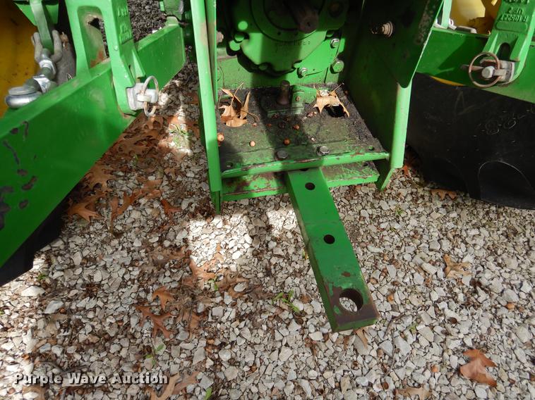 image for item DY9799 2015 John Deere 5075E MFWD tractor