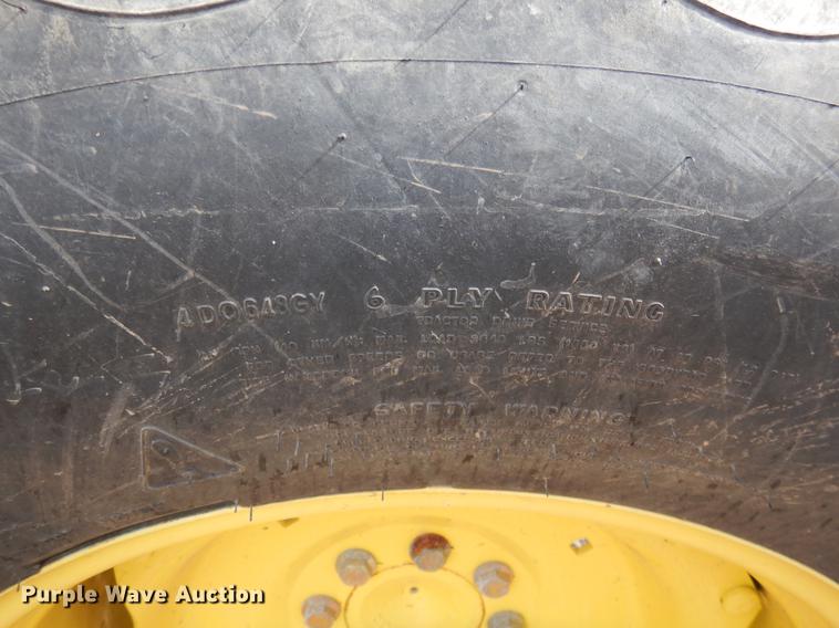 image for item DY9799 2015 John Deere 5075E MFWD tractor