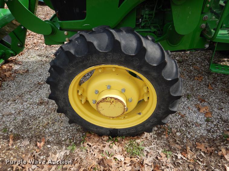 image for item DY9799 2015 John Deere 5075E MFWD tractor