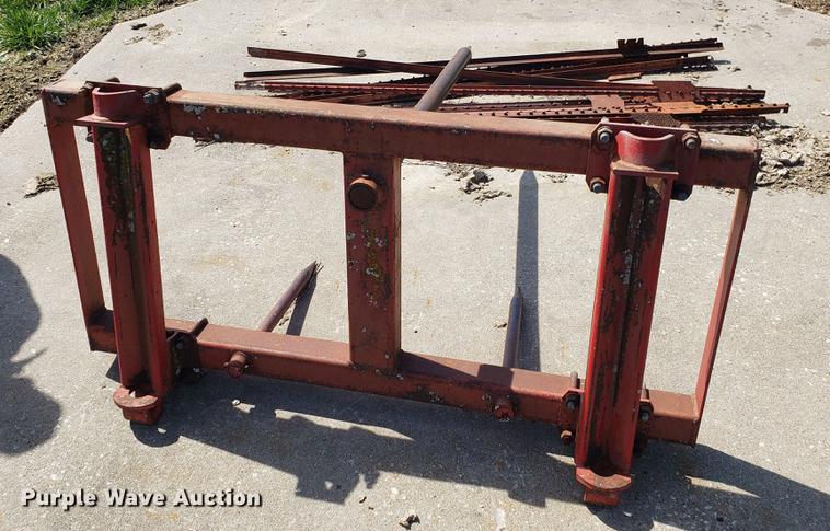 image for item EN9856 1981 International 986 tractor