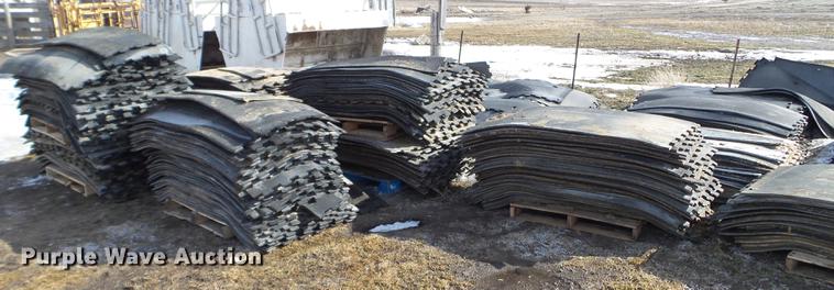 image for item EW9979 Approximately 700 rubber floor mats