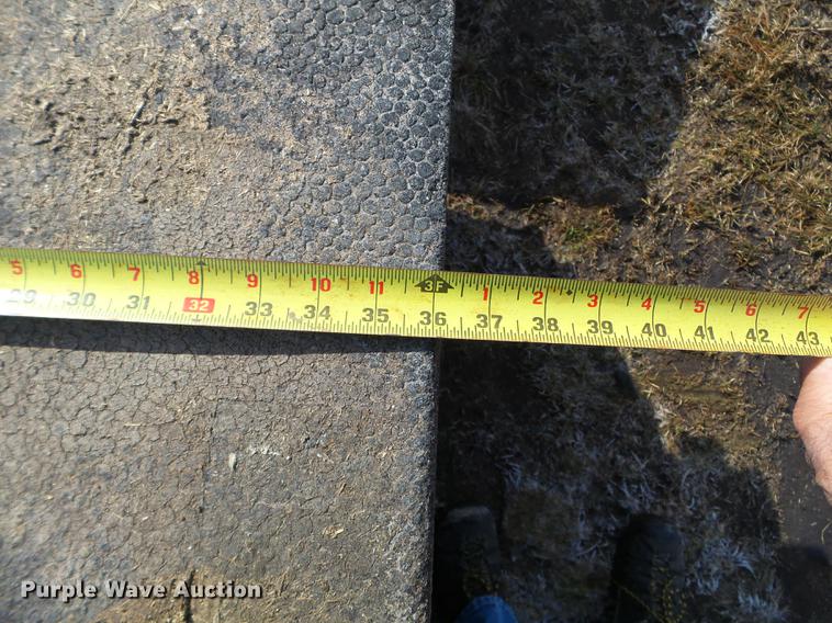 image for item EW9979 Approximately 700 rubber floor mats