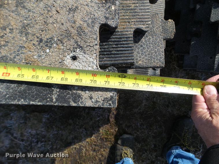 image for item EW9979 Approximately 700 rubber floor mats