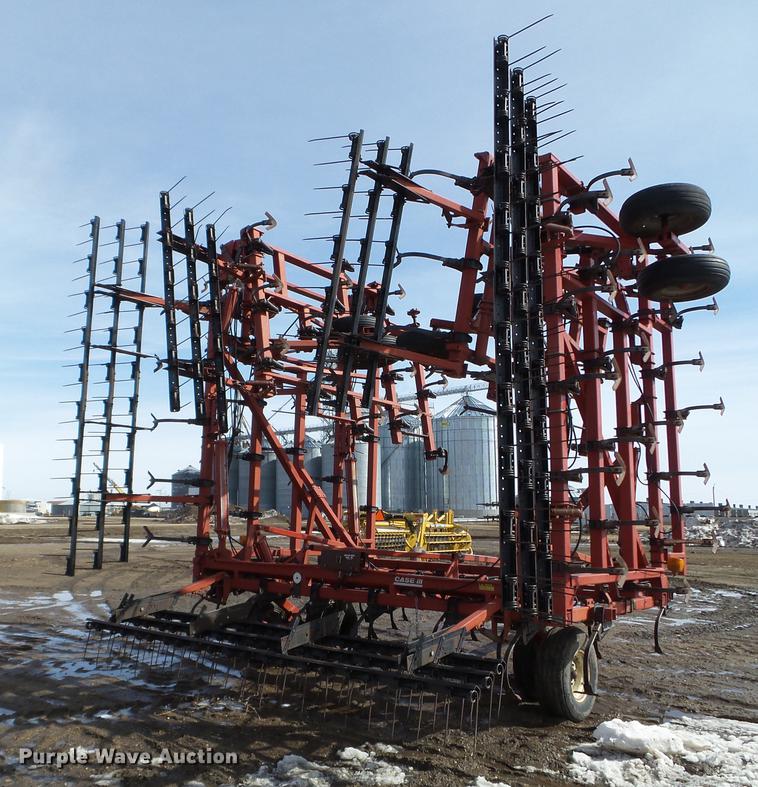 image for item EW9980 Case IH 4300 field cultivator