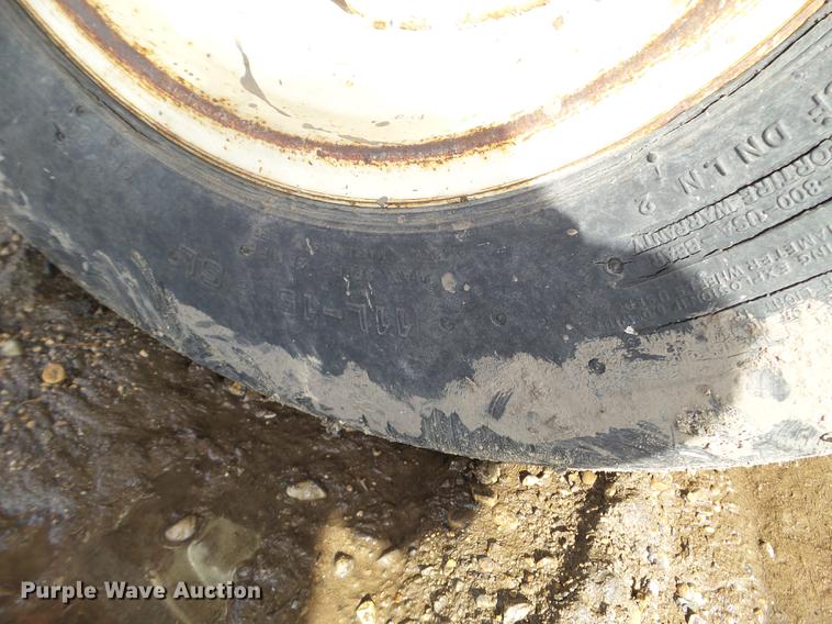 image for item EW9980 Case IH 4300 field cultivator