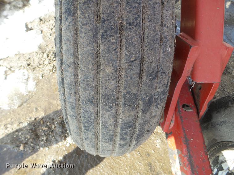 image for item EW9980 Case IH 4300 field cultivator