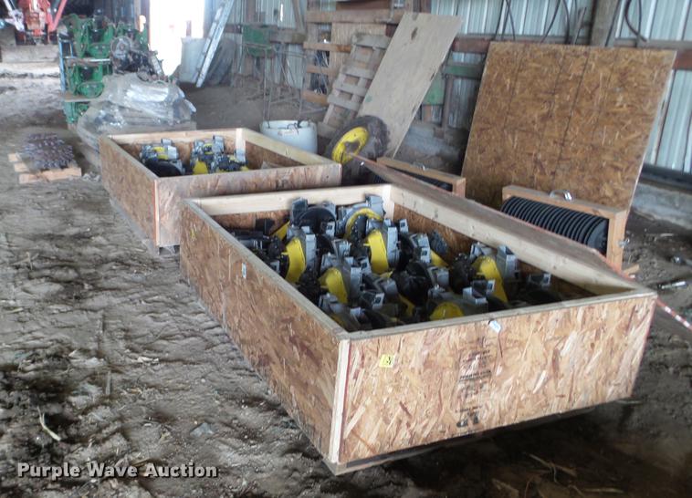 image for item EW9983 2009 John Deere 1770NT planter parts