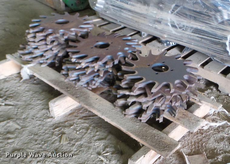 image for item EW9983 2009 John Deere 1770NT planter parts