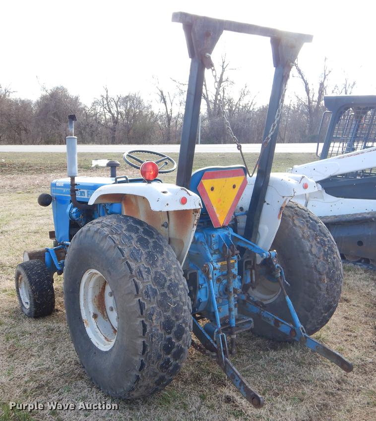 image for item EZ9840 Ford 1700 tractor