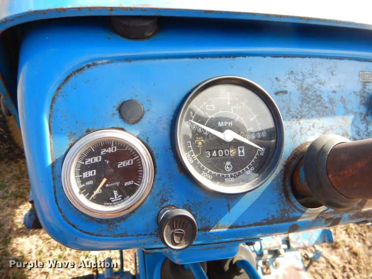image for item EZ9840 Ford 1700 tractor