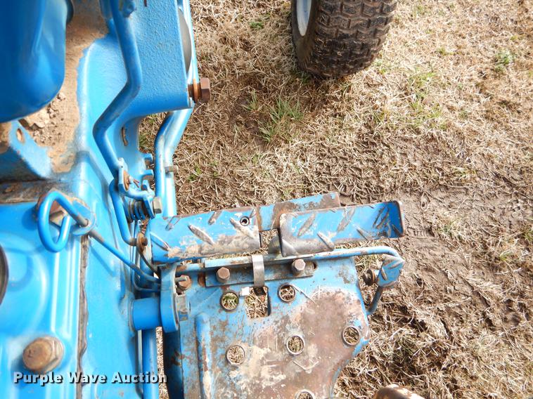 image for item EZ9840 Ford 1700 tractor