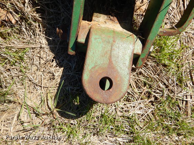 image for item EZ9852 John Deere 750 grain drill