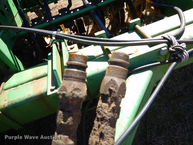 image for item EZ9852 John Deere 750 grain drill