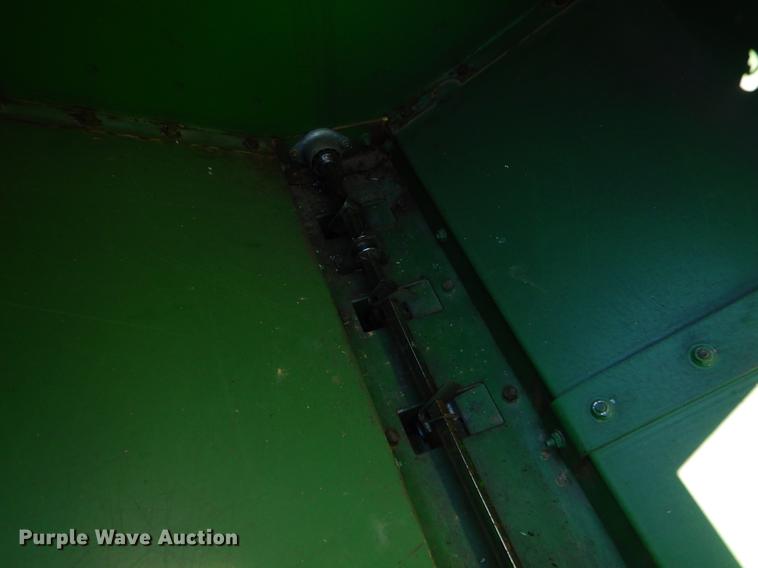 image for item EZ9852 John Deere 750 grain drill