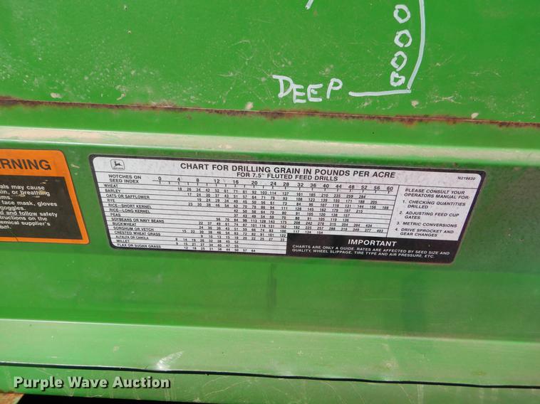 image for item EZ9852 John Deere 750 grain drill