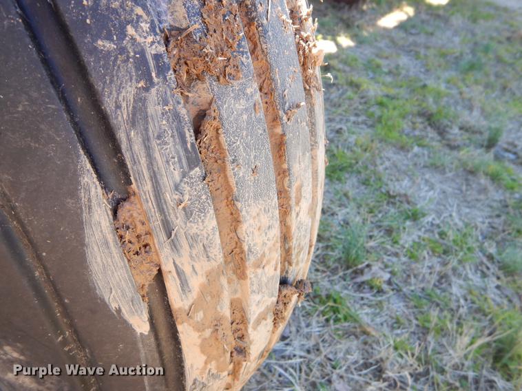 image for item EZ9853 2007 Great Plains 2025P-12TR4015 grain drill