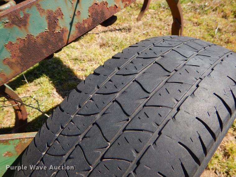 image for item EZ9854 John Deere 100 chisel