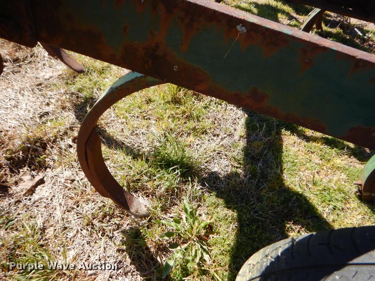 image for item EZ9854 John Deere 100 chisel