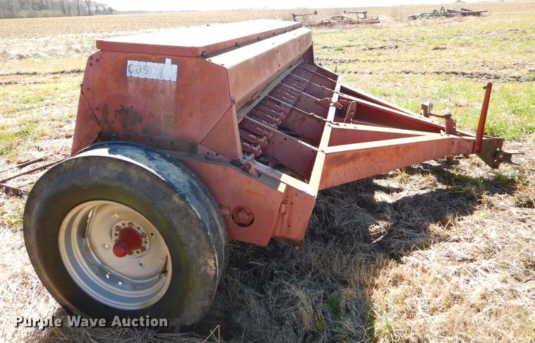 image for item EZ9855 Case IH 5100 grain drill