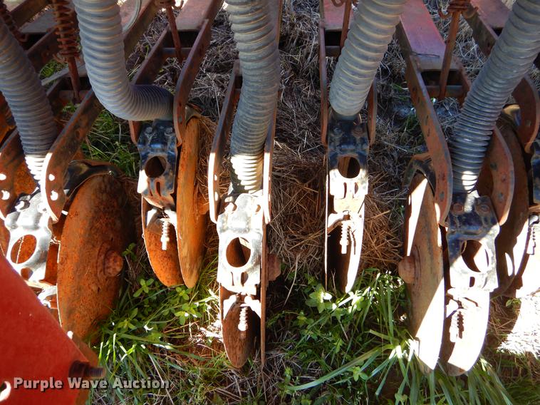 image for item EZ9855 Case IH 5100 grain drill