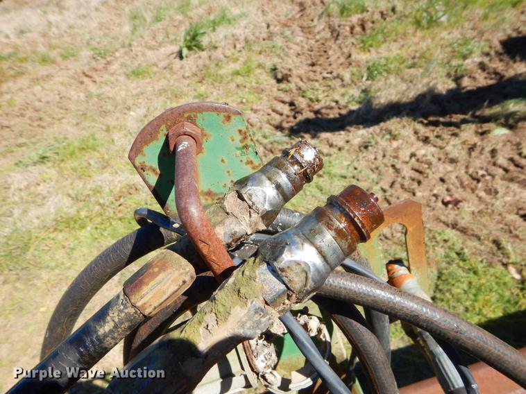 image for item EZ9856 John Deere 980 sweep plow