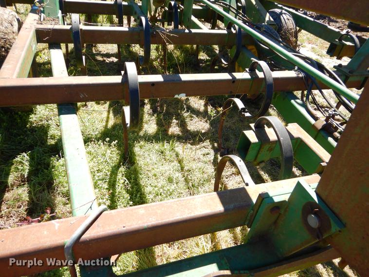 image for item EZ9856 John Deere 980 sweep plow