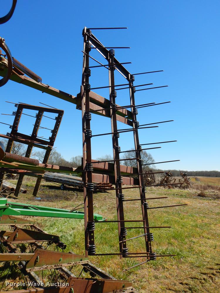 image for item EZ9856 John Deere 980 sweep plow