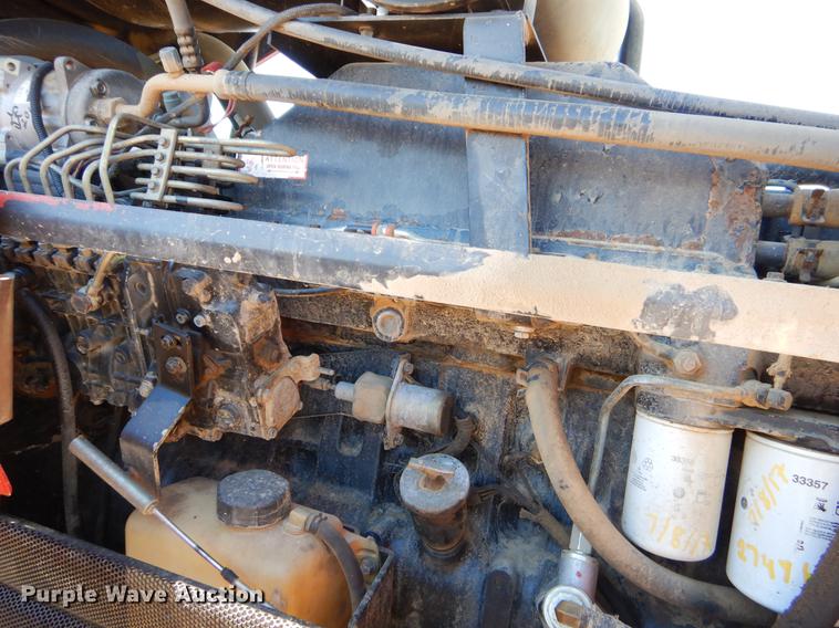 image for item EZ9860 1995 Case IH 7240 MFWD tractor