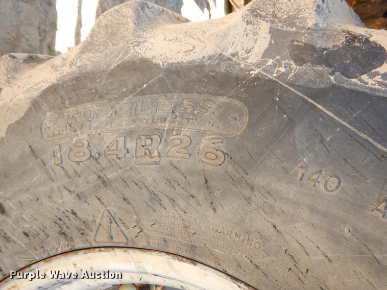 image for item EZ9860 1995 Case IH 7240 MFWD tractor