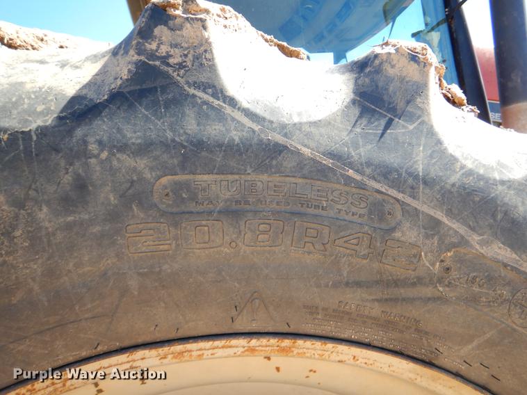 image for item EZ9860 1995 Case IH 7240 MFWD tractor