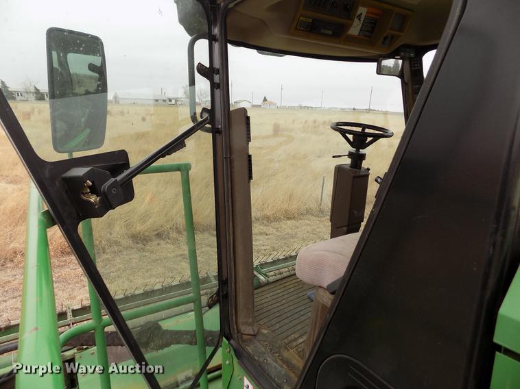 image for item FA9515 2006 John Deere 4895 windrower