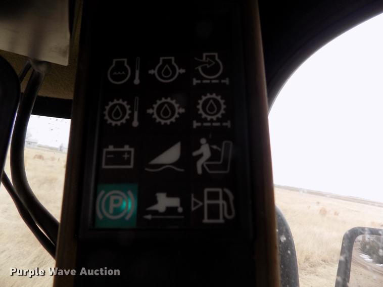 image for item FA9515 2006 John Deere 4895 windrower