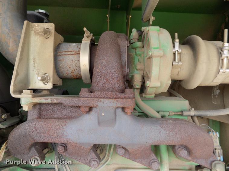 image for item FA9515 2006 John Deere 4895 windrower