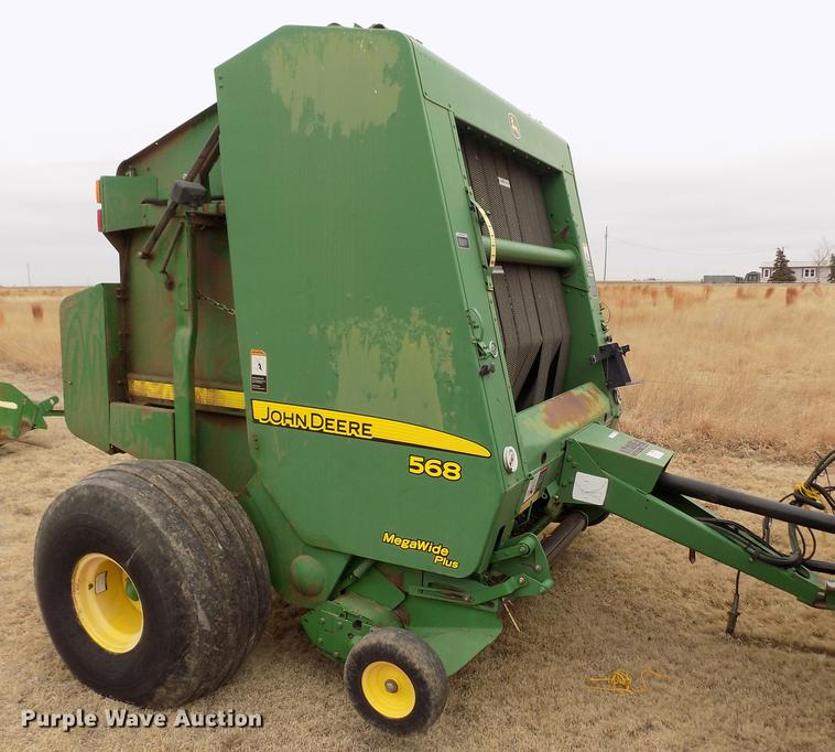 image for item FA9516 2009 John Deere 568 Mega Wide Plus round baler