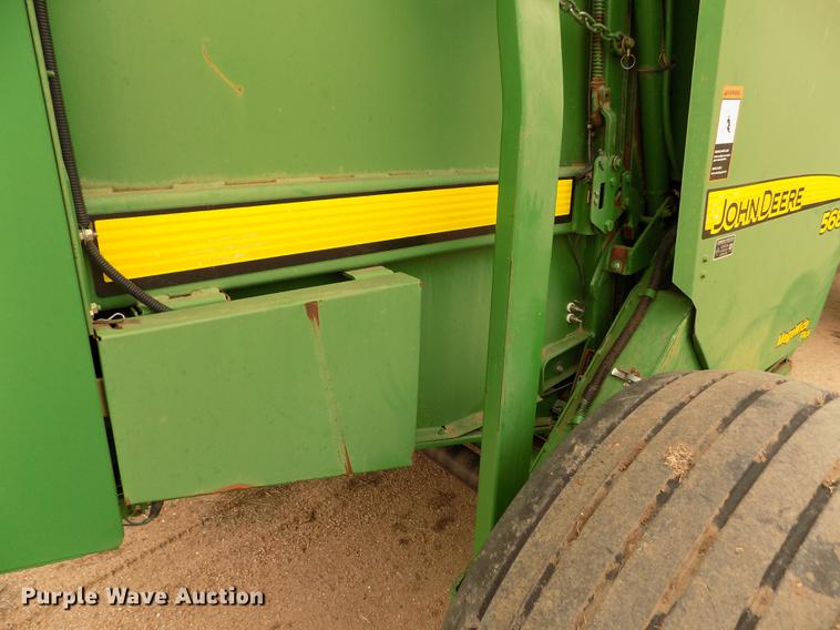 image for item FA9517 2007 John Deere 568 Mega Wide Plus round baler