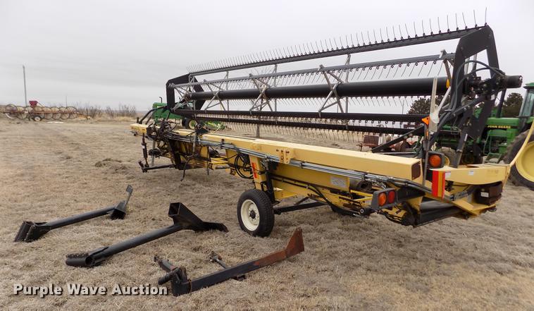 image for item FA9518 2003 Honey Bee ST25 rigid draper head