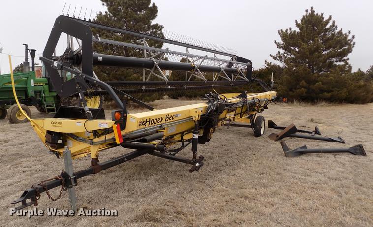 image for item FA9518 2003 Honey Bee ST25 rigid draper head