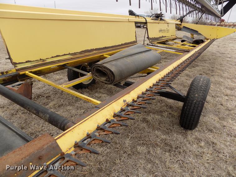 image for item FA9518 2003 Honey Bee ST25 rigid draper head