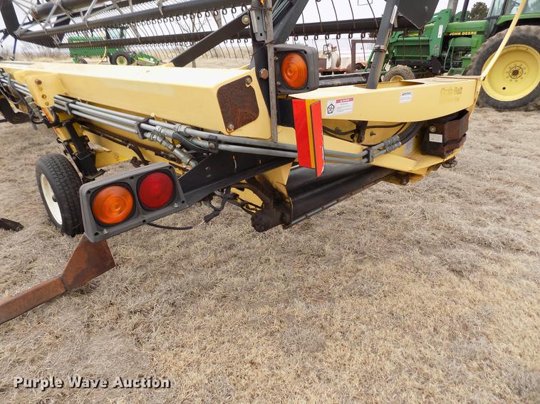 image for item FA9518 2003 Honey Bee ST25 rigid draper head