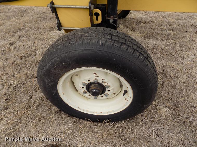 image for item FA9518 2003 Honey Bee ST25 rigid draper head