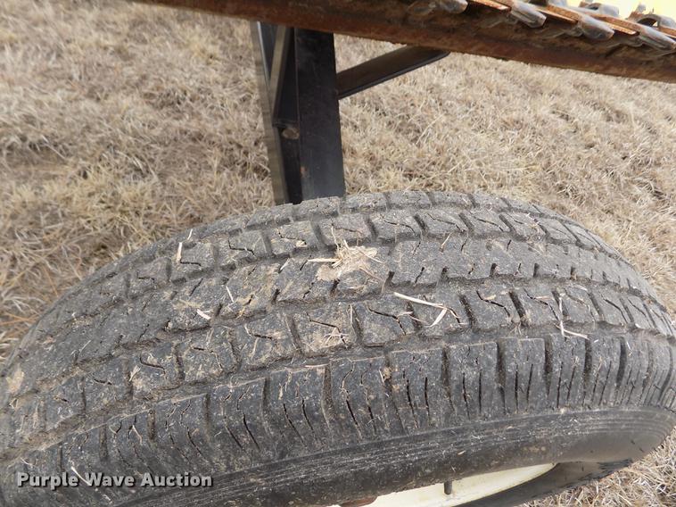 image for item FA9518 2003 Honey Bee ST25 rigid draper head