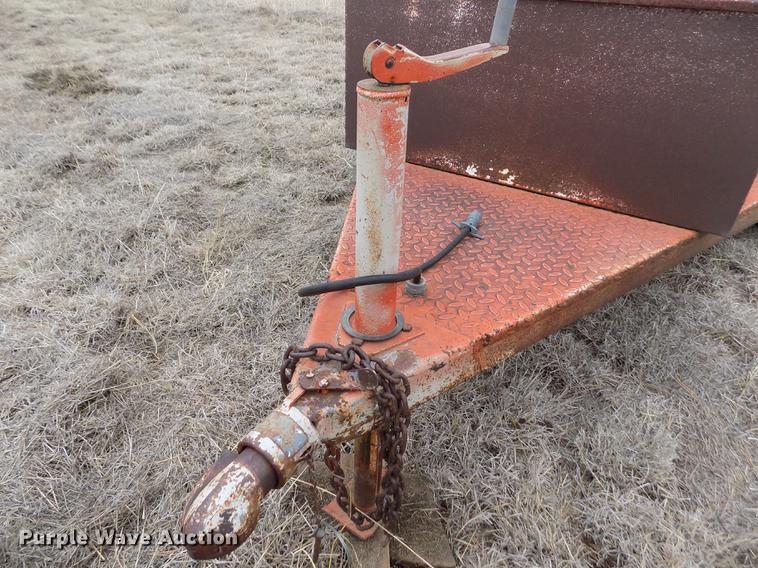 image for item FA9519 1988 Palmer PLB-600 fuel trailer