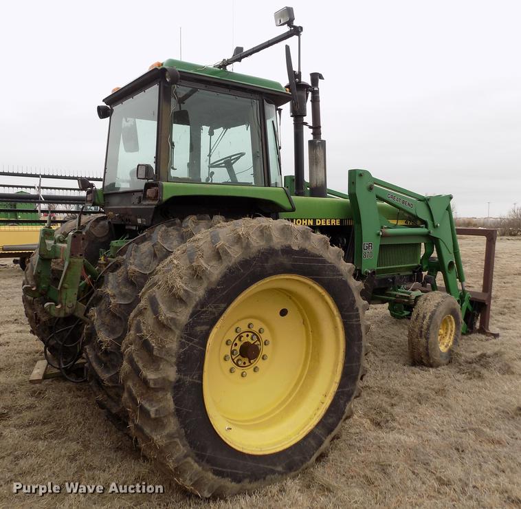 image for item FA9520 1989 John Deere 4755 tractor