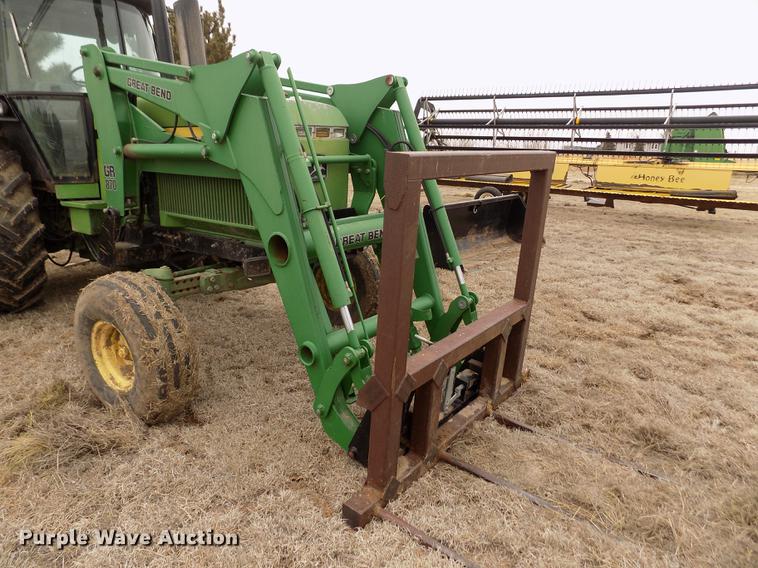 image for item FA9520 1989 John Deere 4755 tractor