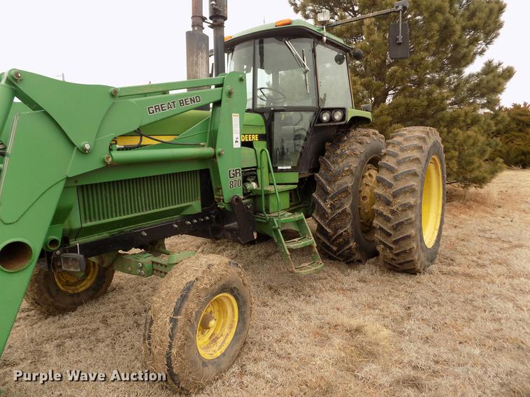 image for item FA9520 1989 John Deere 4755 tractor
