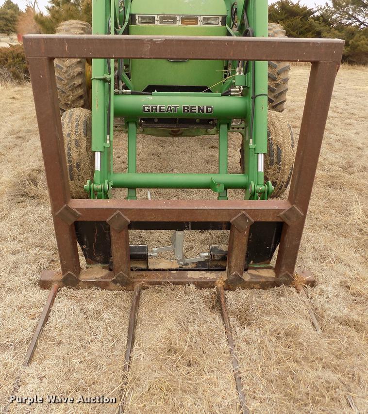 image for item FA9520 1989 John Deere 4755 tractor