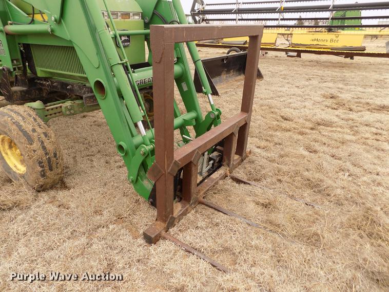 image for item FA9520 1989 John Deere 4755 tractor